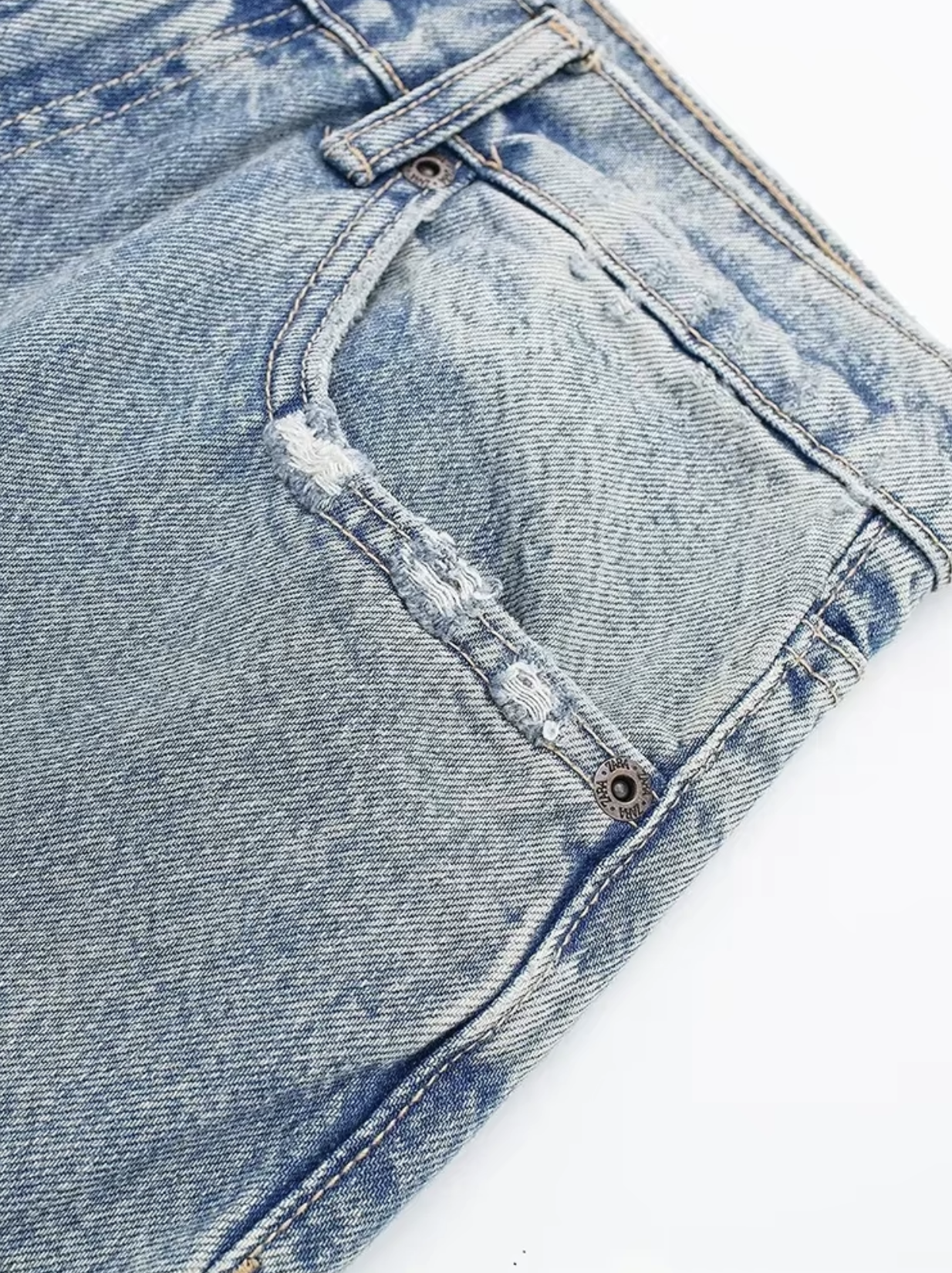 Harriet – Baggy-Jeans mit eckiger Passform