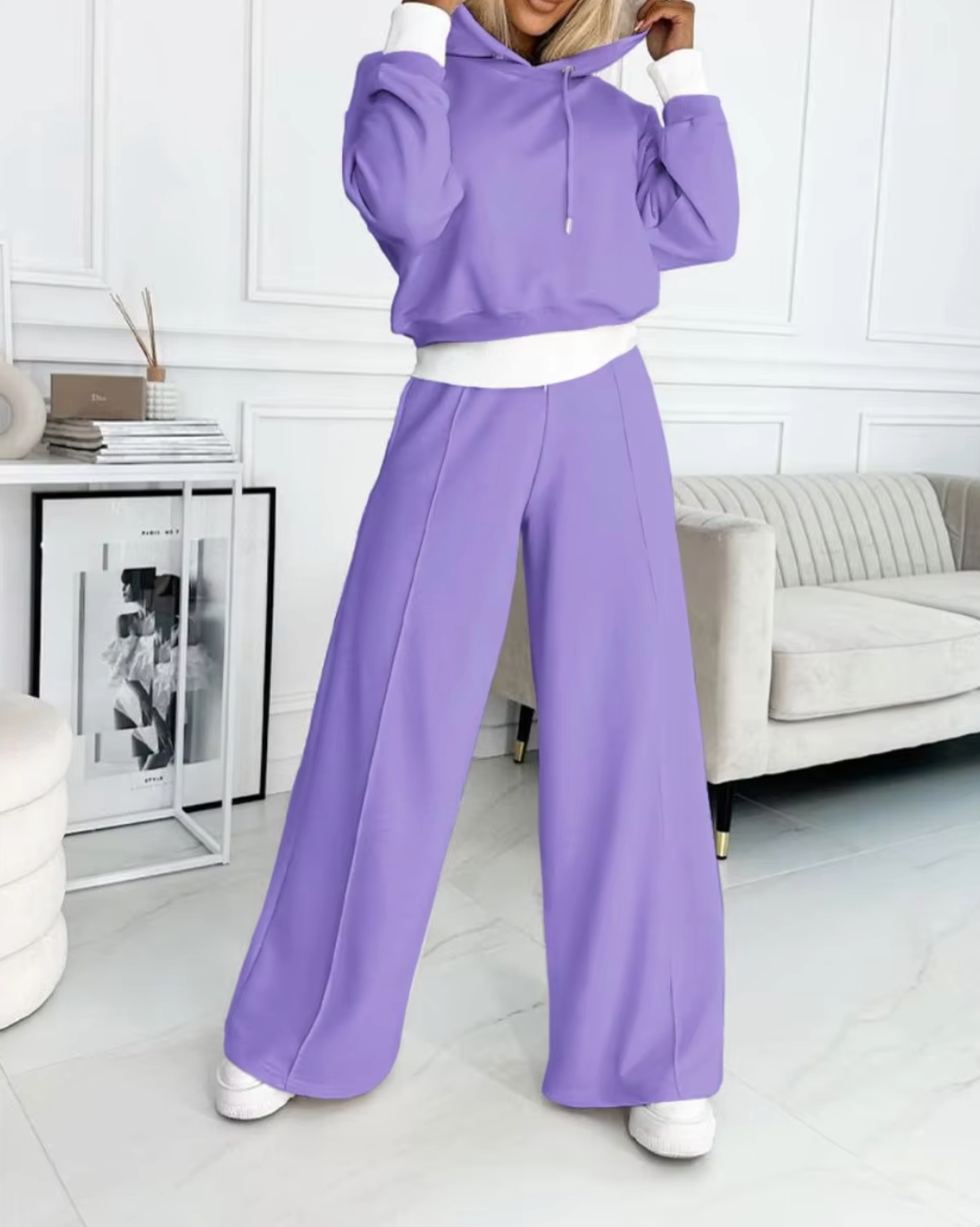 Kate – Zweiteiliges Set aus Kapuzenpullover und Hose mit weitem Bein